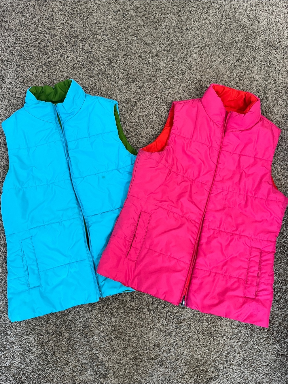 Reversible Women's Puffer Vest in Blue/Green and Pink/Orange